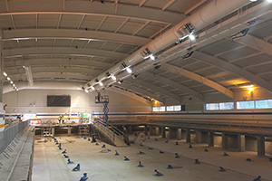 LED T8, LED Floodlight_Bath University swimming pool